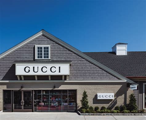 gucci outlet woodbury new york|Gucci Outlet .